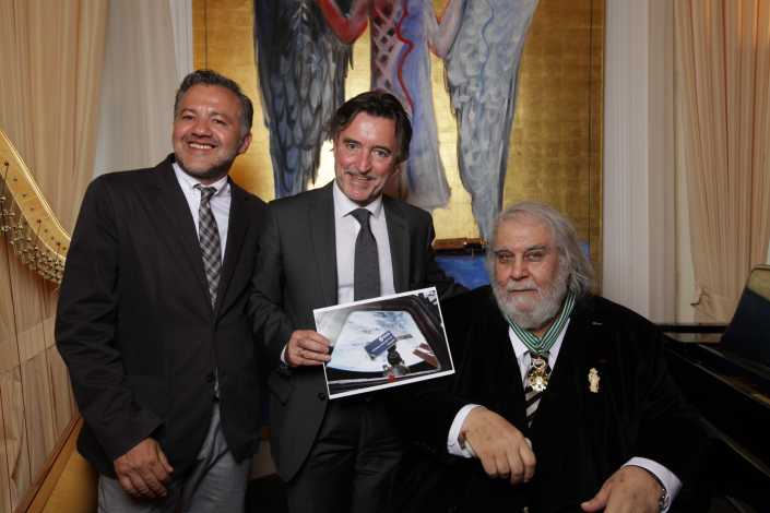 Lefteris Zermas, Fernando Doblas (ESA) with Vangelis.